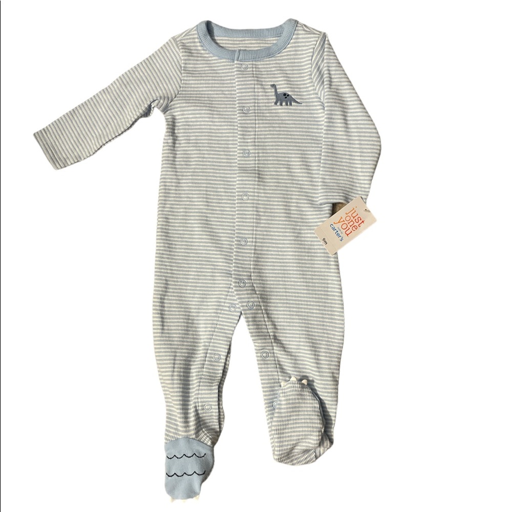 🟣2/$10 NWT super cute striped dinosaur sleep and play